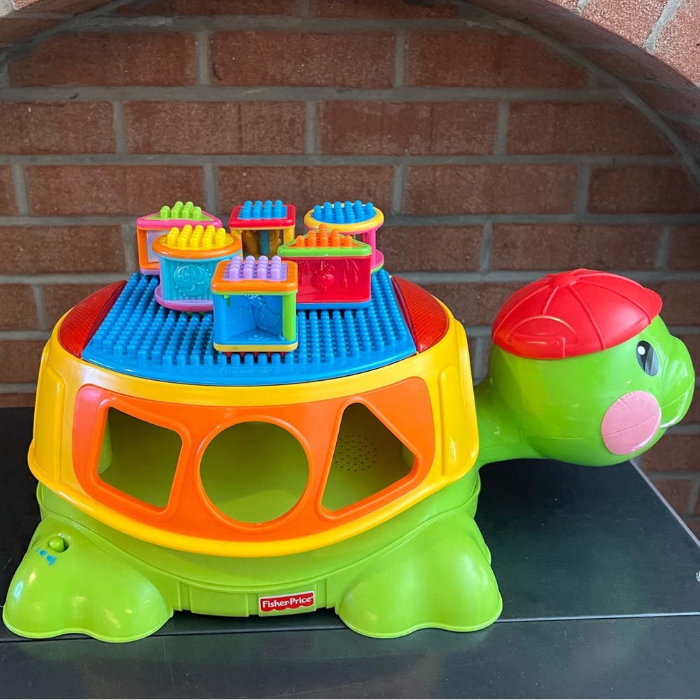 Fisher Price build and spill musical turtle
